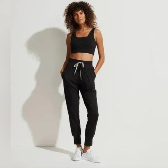 Varley Parkhurst Black Jogger Size Medium - Picture 1 of 6